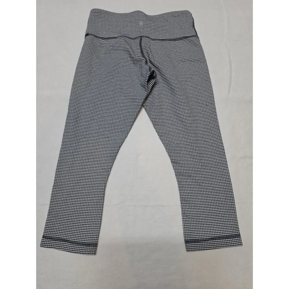lululemon Black And White Plaid Leggings Size 1